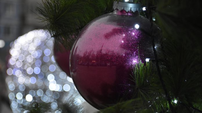 novyj-god-shary.karpushkin.-9.12.25